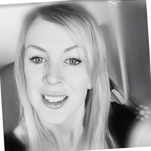 Laura Owen Female Business Owner at Good Vibes Tea